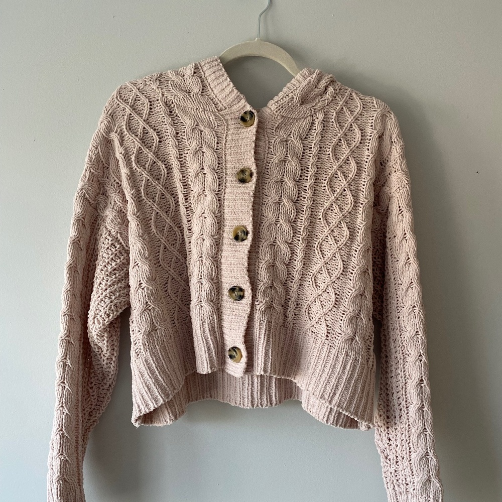 Cable Knit Hooded Cardigan